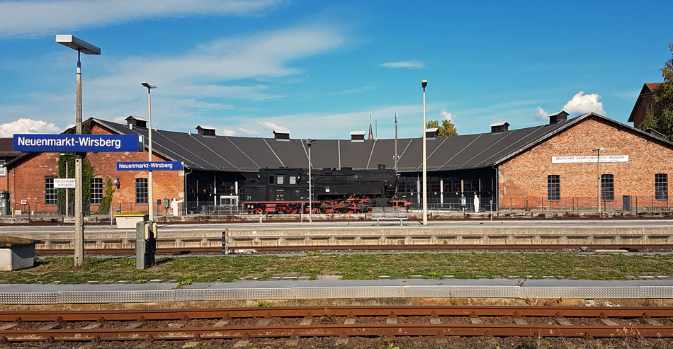 95 016 im Freigelände des DDM