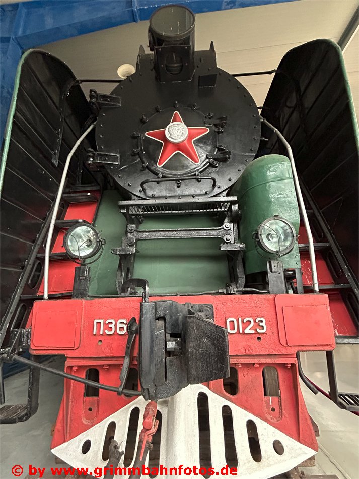 Schnellzuglok P 36 in Prora