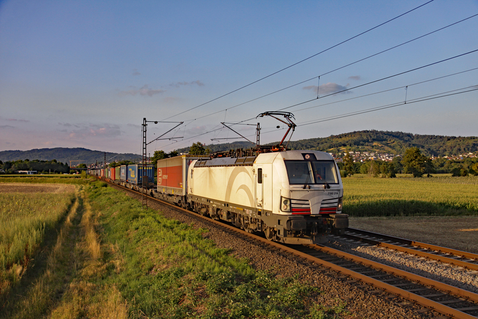 Vectron 193 314 bei Weinheim