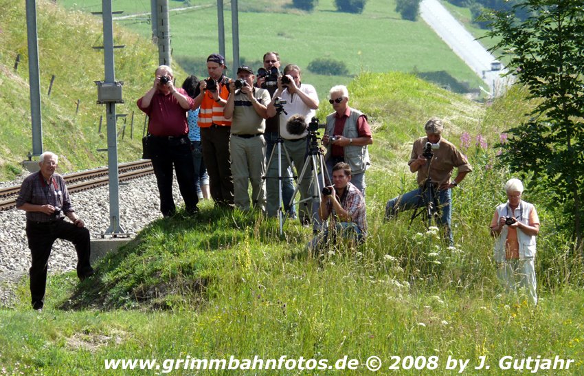 Fan-Fotografen auf der Pirsch