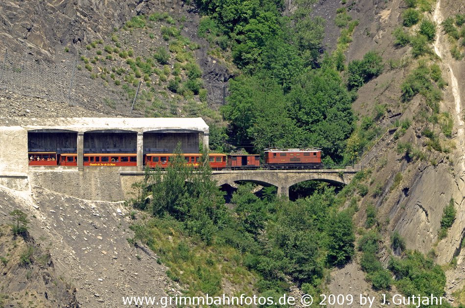 Felsgalerie vor Felssturz Okt. 2010