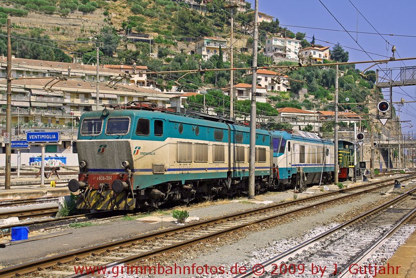 Trenitalia 656