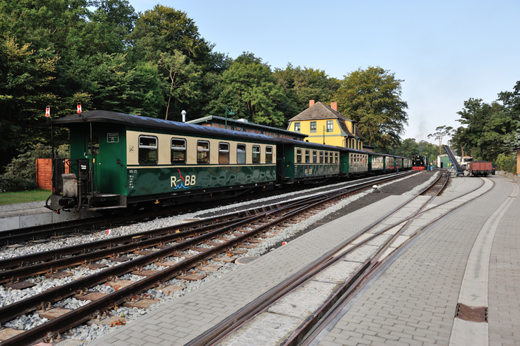 Roland im Bahnhof Göhren