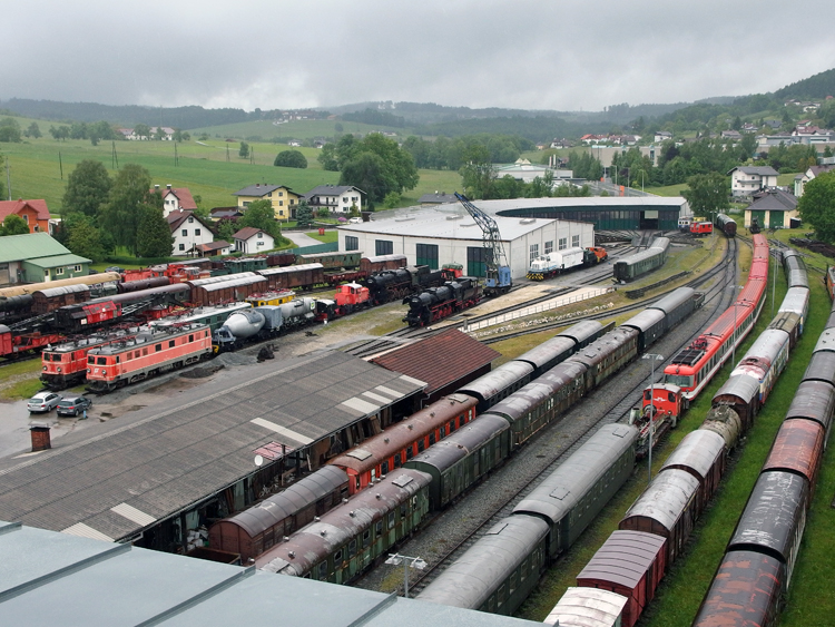 Lokpark Ampflwang "von oben"