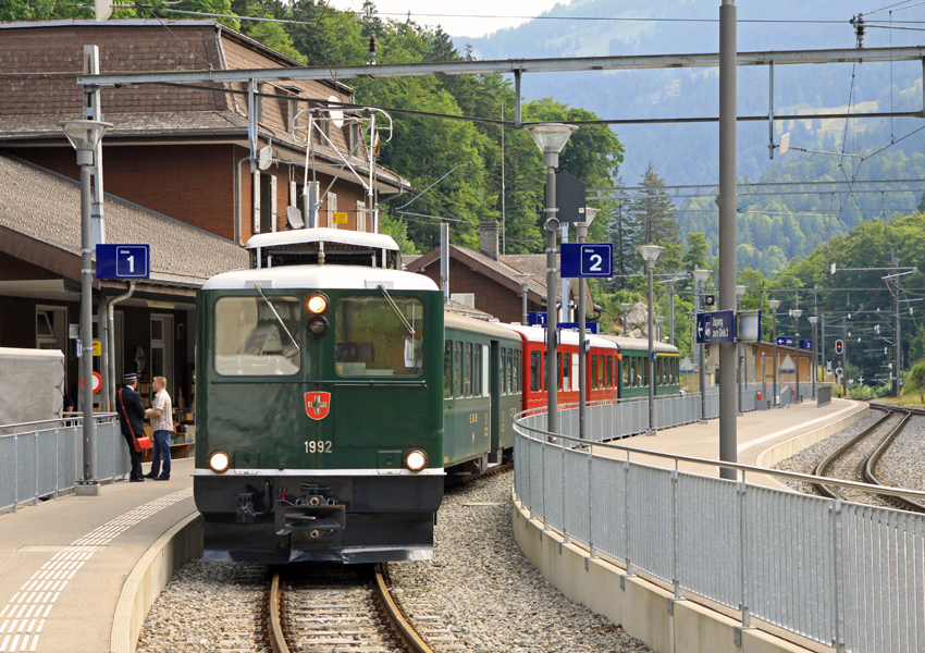 Brünig Pass Grimm - Sonderzug mit Muni