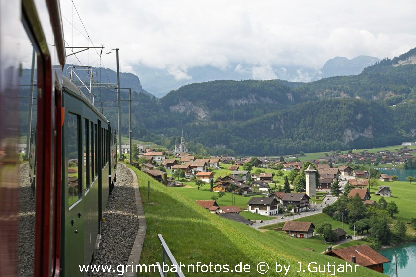 Lungern, vom Grimm Sonderzug aus gesehen