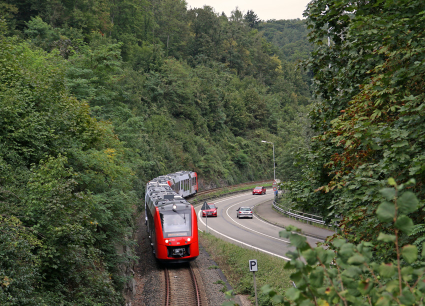 Premierenfahrt Lint 622 526 und 623 505 im Weinheimer Tal