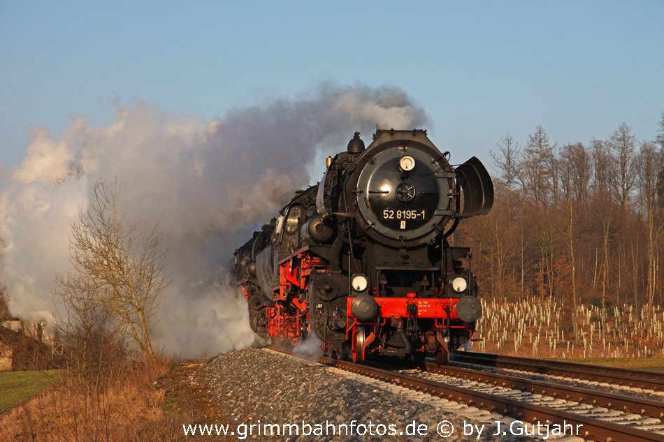 IGE Sonderzug mit 2 x 52 iger vor Hersbruck