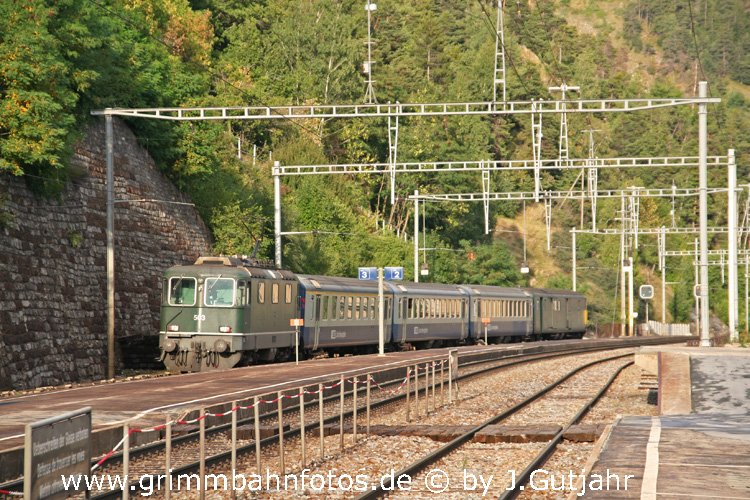 BLS Personenzug mit 503 Hohtenn