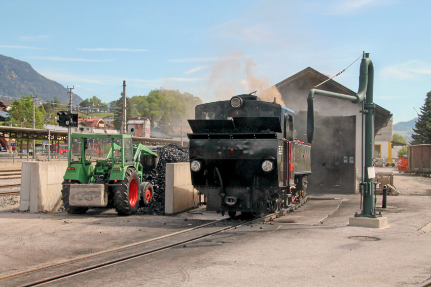 Lok trifft Traktor   ... in Jenbach