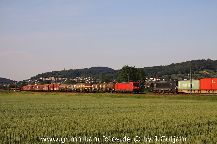 DB 187 trifft MRCE Vectron