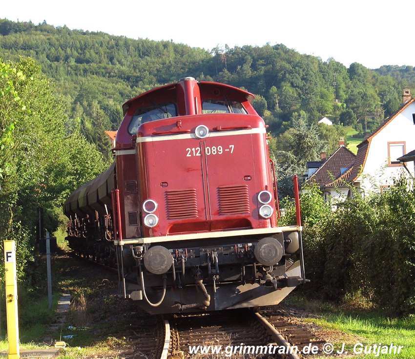 Bauzug mit BR 212 in Birkenau