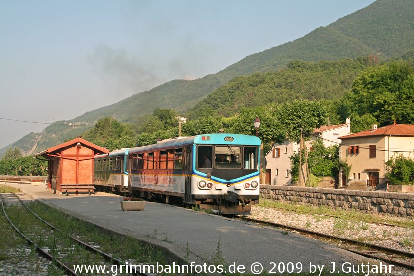 CP in Entrevaux die II