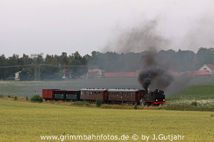 Dampfzug mit VGJ 4 bei Skara