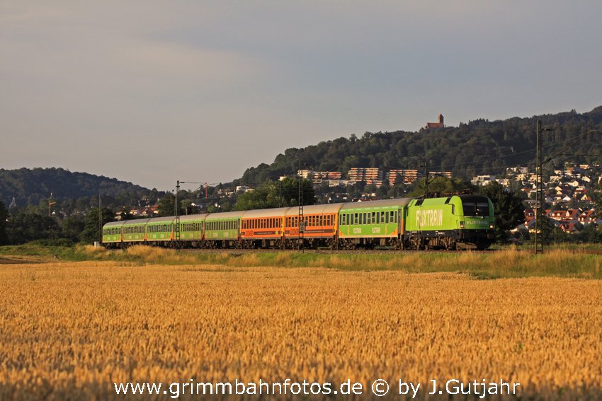 Flixtrain mit ES 64 U2 bei Weinheim