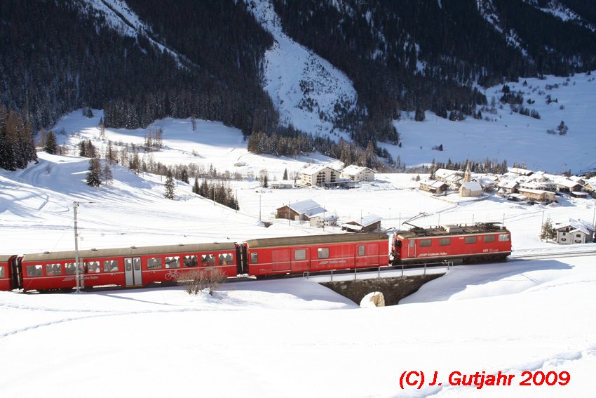 RhB Schlittelzug