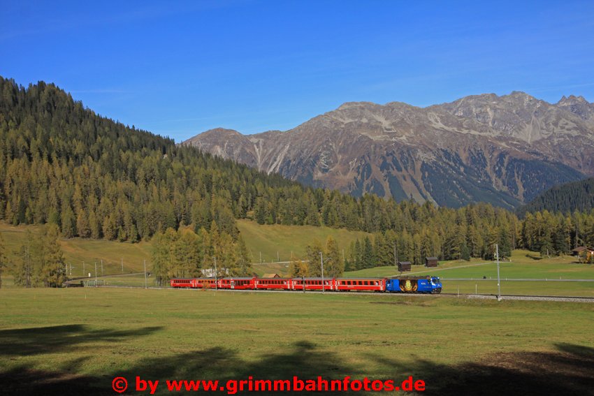 RhB Lok 652 HCD vor Davos Wolfgang