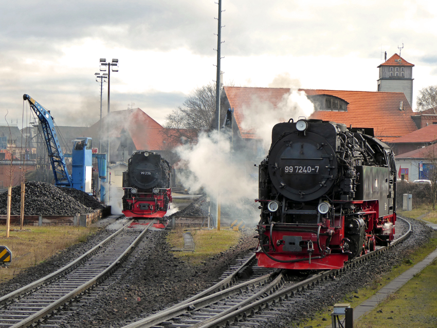 99 7240 und 99 236 in Wernigerode