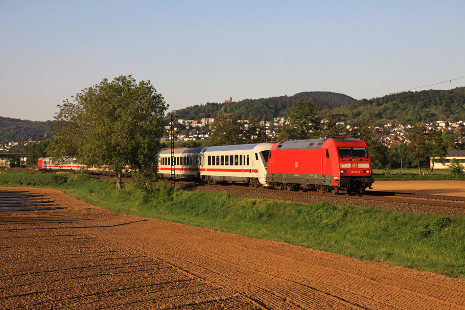 IC mit 101 118 bei Großsachsen-Heddesheim