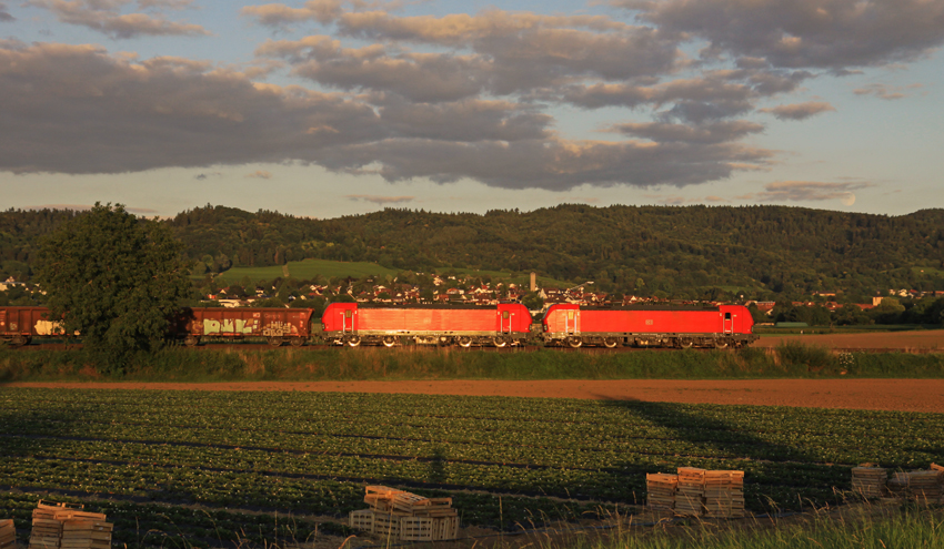 DB Vectron Doppel bei Hirschberg Großsachsen