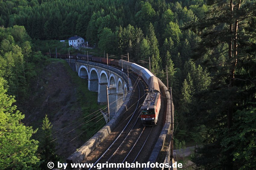 Semmering Kalte Rinne mit ÖBB 1144.077