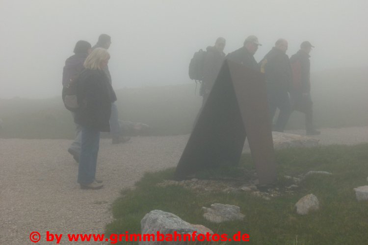 Gestalten im Nebel