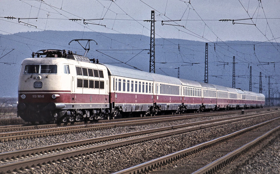 103 161 TEE vor MA Friedrichsfeld