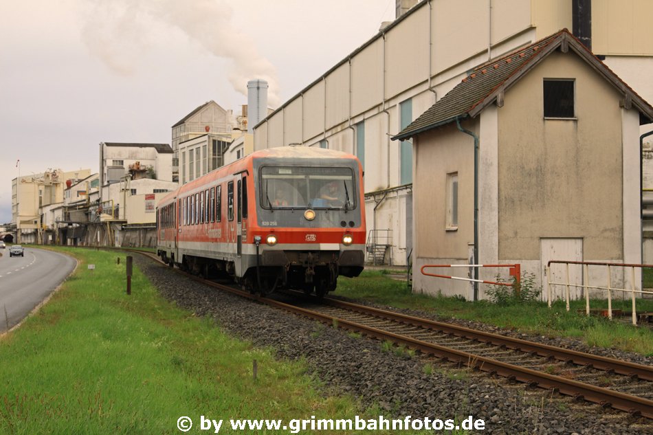 Vorbeifahrt Kaolinwerk Schnaittenbach