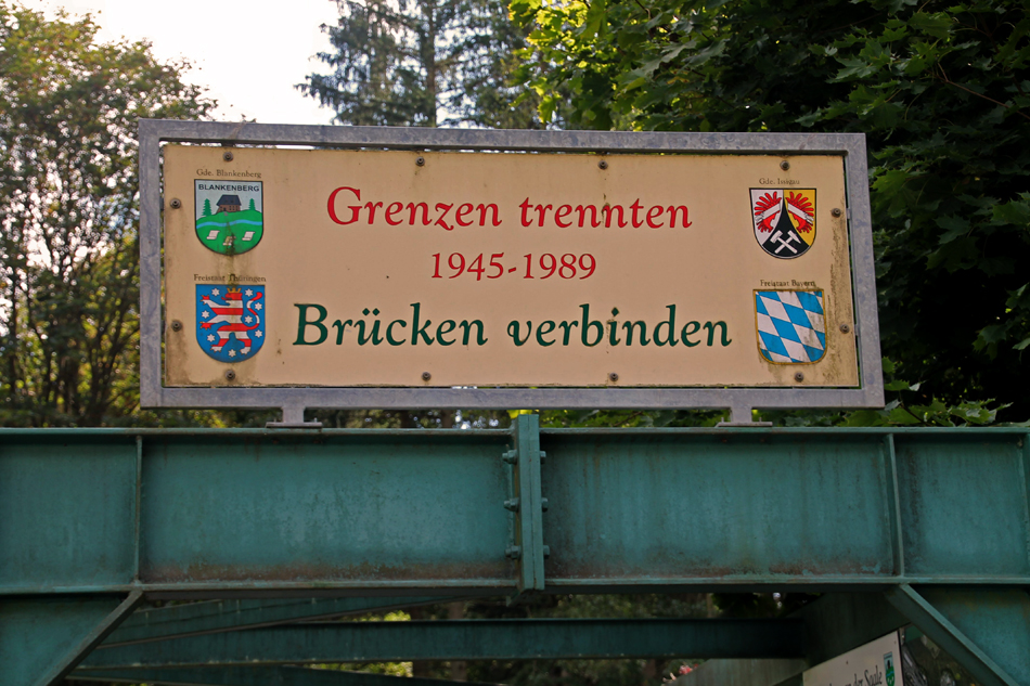 Grenzland an der ehemaligen Papierfabrik Blankenberg
