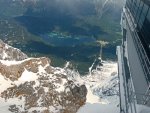 Tiefenblick von der Zugspitze
